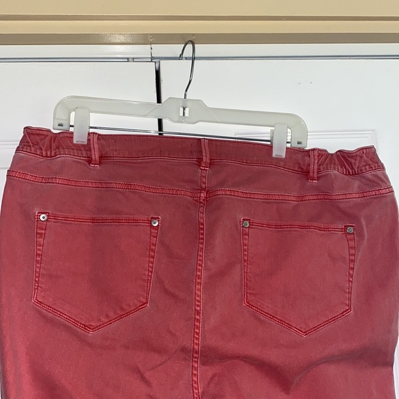 Jeans - Picture 4 of 6